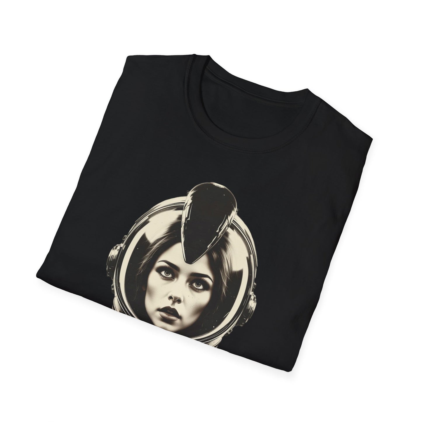 Retro Alien Graphic T-Shirt, Retro Horror Movie Shirt, Birthday Housewarming Gifts, Vintage Retro Graphic Alien T-Shirt, Inspirational Quote