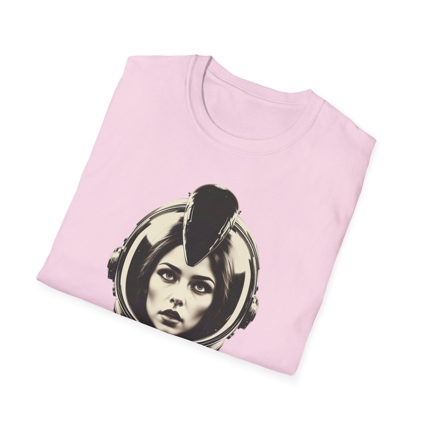 Retro Alien Graphic T-Shirt, Retro Horror Movie Shirt, Birthday Housewarming Gifts, Vintage Retro Graphic Alien T-Shirt, Inspirational Quote